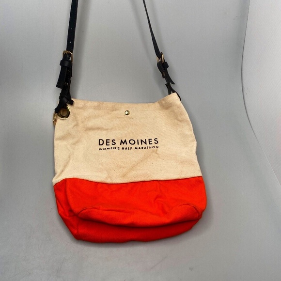 Courageous Handbags - Courageous Women's DSM Half Marathon Shoulder Tote Bag with Pouch Accessory